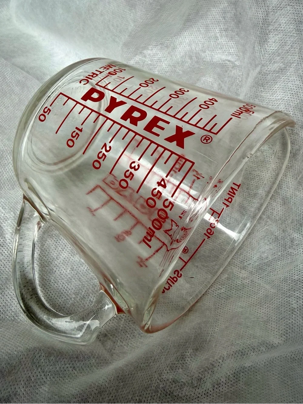 PYREX 516 2 Cup Red Letter Measuring Cup USA